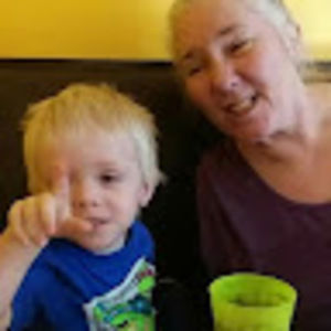 Meet your Posher, Deana